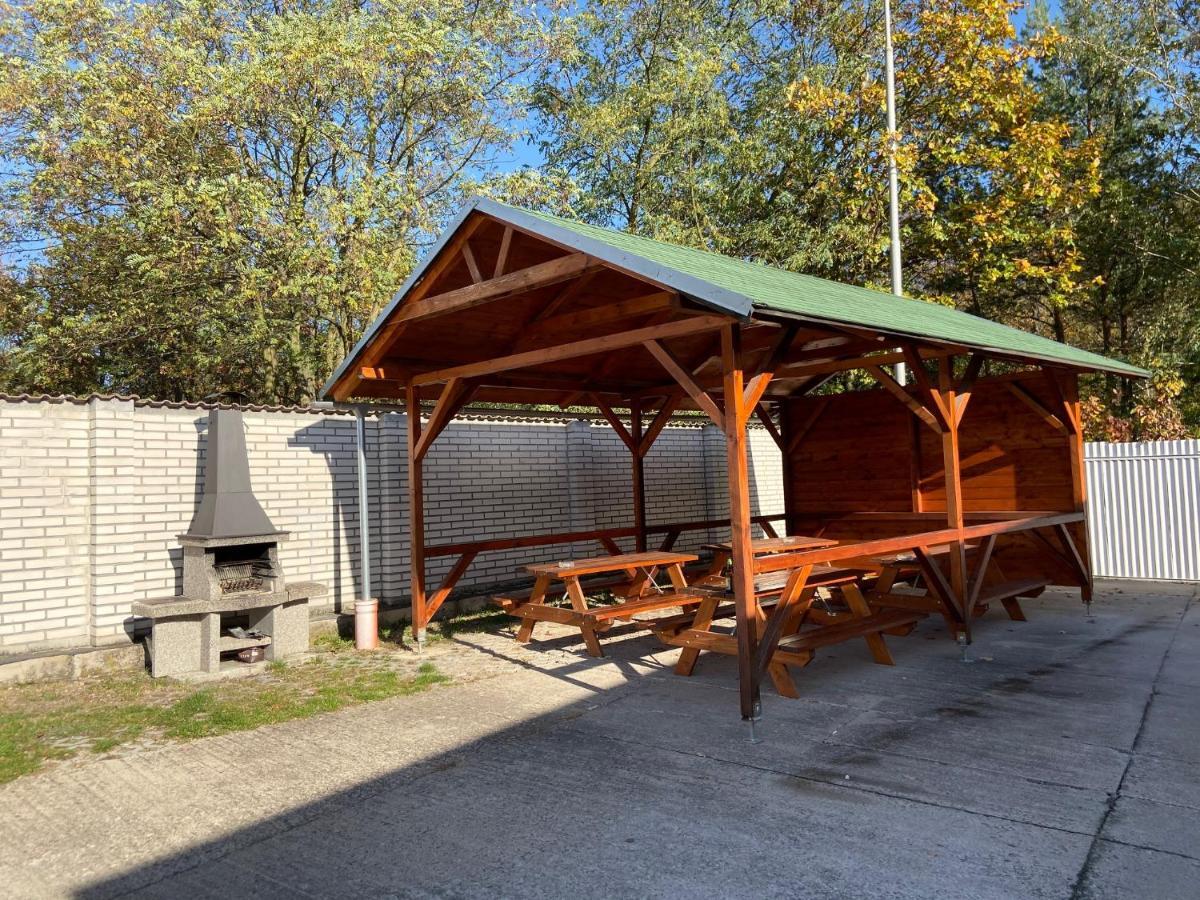 Hradec Králové Apartmany Premyslova מראה חיצוני תמונה