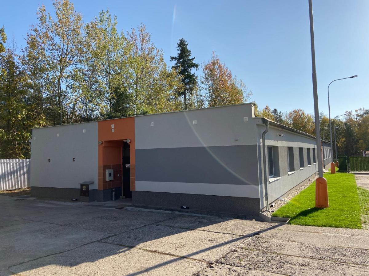 Hradec Králové Apartmany Premyslova מראה חיצוני תמונה